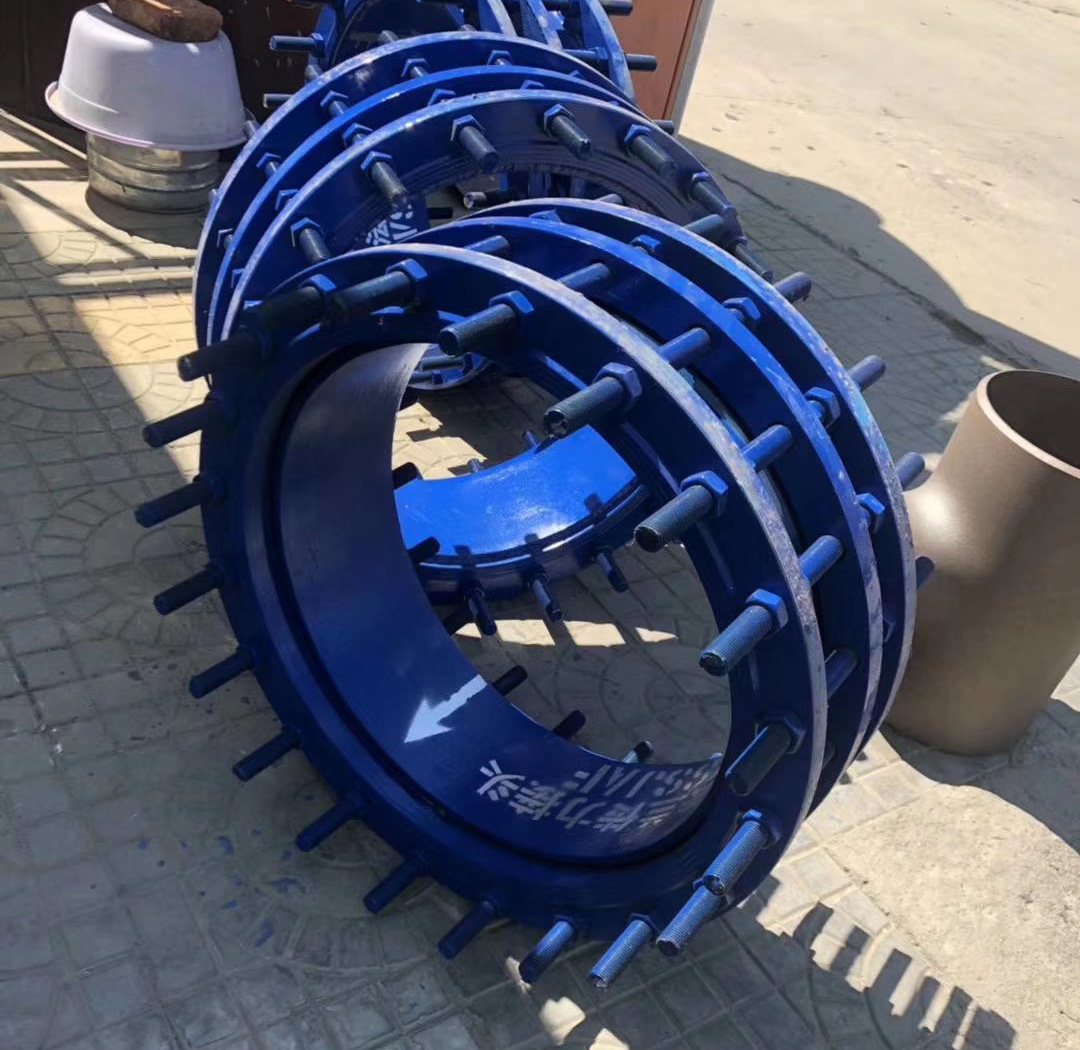 �������^